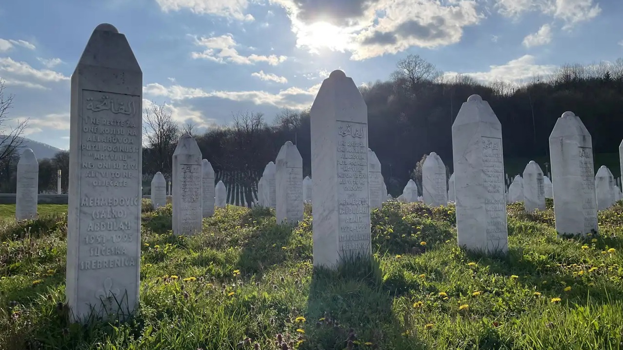 TBMM Başkanı Kurtulmuş: Srebrenitsa insanlığın ortak acısıdır