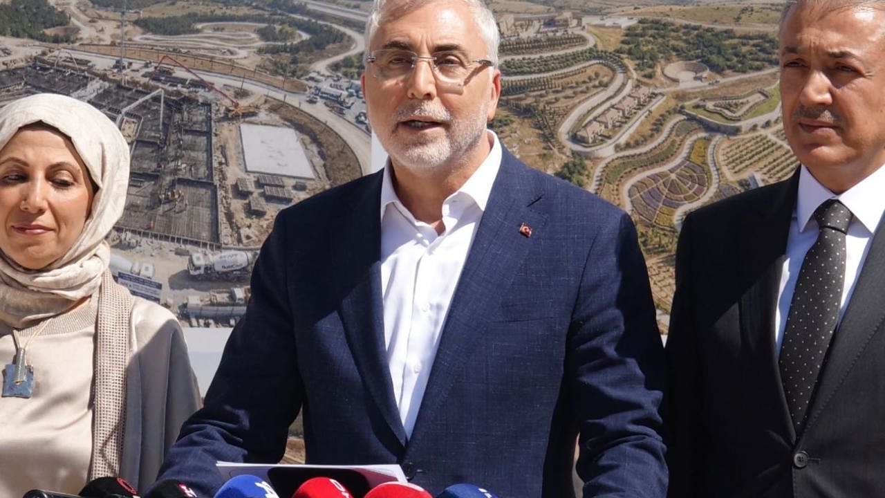 Bakan Işıkhan: Mardin'in kalkınma sürecini sosyal kalkınma ve sosyal donatılarla da gerçekleştirmek zorundayız