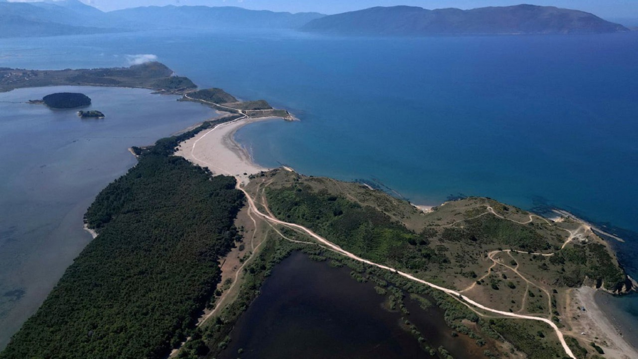 İkinci Epstein adası olarak anılan Kushner'in milyarlık projesine kara para, sahte tapu ve uyuşturucu gölgesi