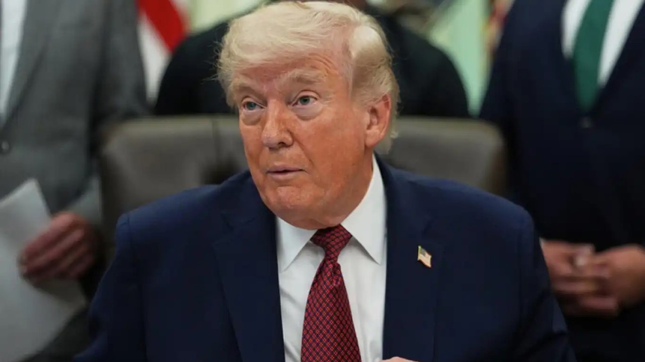 Trump, Hürmüz Boğazı'nı ele geçireceklerini iddia etti
