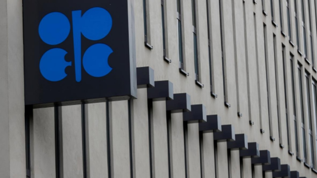 OPEC, 2026 yılı için petrol talebi tahminlerini düşürdü