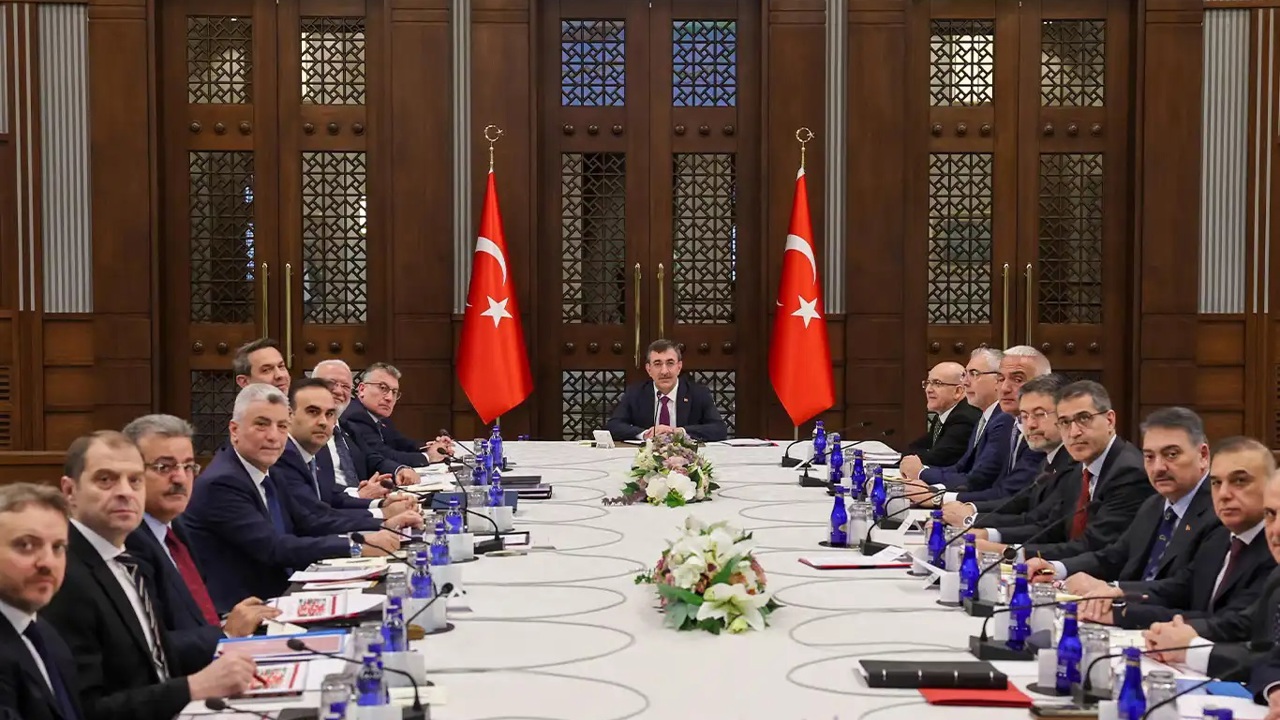 EKK'da iş gücü piyasası ve yatırım ortamı ele alındı