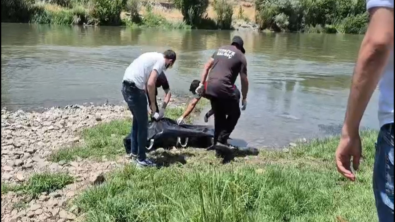 Dicle Nehri'nde erkek cesedi bulundu