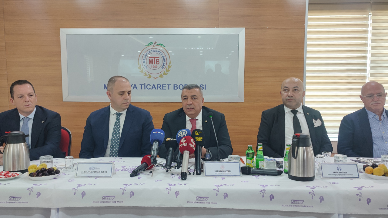 Kuru meyve ihracatçıları Malatya'da buluştu