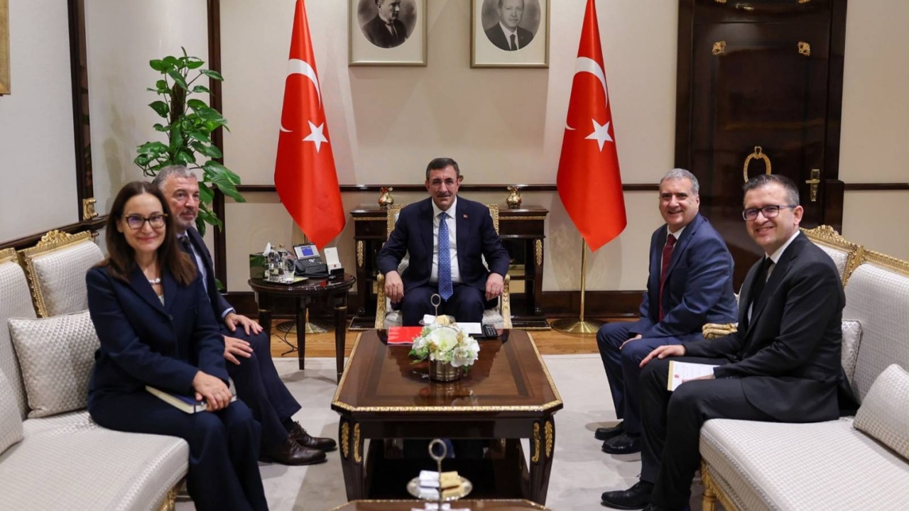 Cumhurbaşkanı Yardımcısı Yılmaz, Dünya Bankası yetkilileriyle görüştü