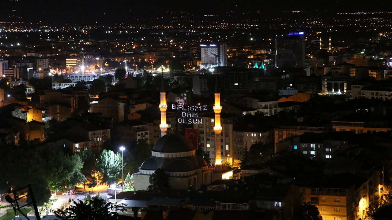 Türkiye genelindeki camilerde selalar okundu