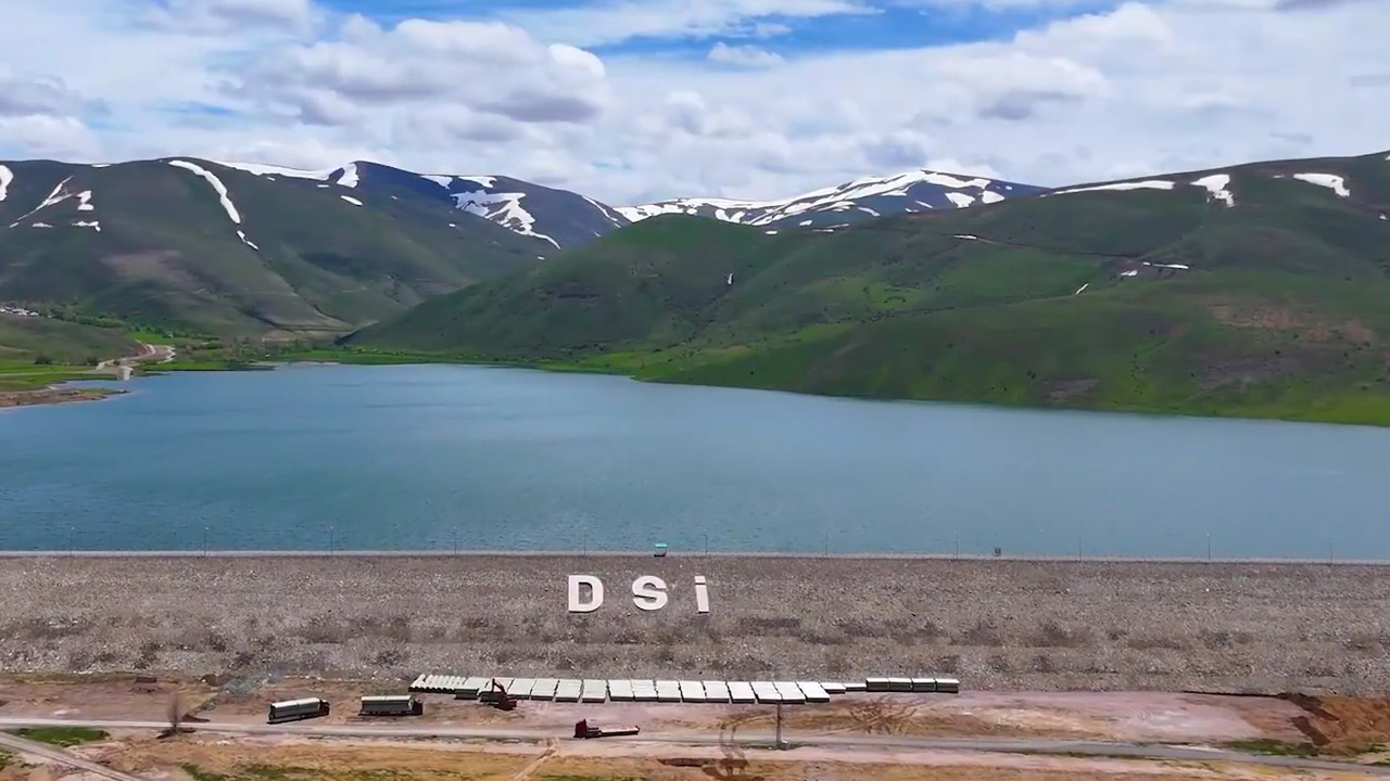 Bayburt'ta 57 bin 700 dekar arazi modern sulamaya kavuşacak