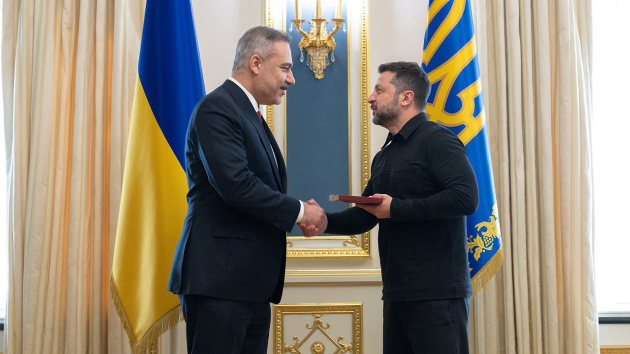 Ukrayna Devlet Başkanı Zelenskiy, Bakan Fidan'ı kabul etti