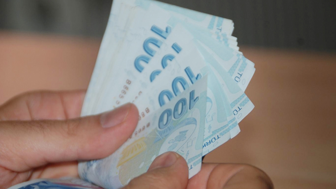Asgari ücrete ara zam yapılacak mı?  