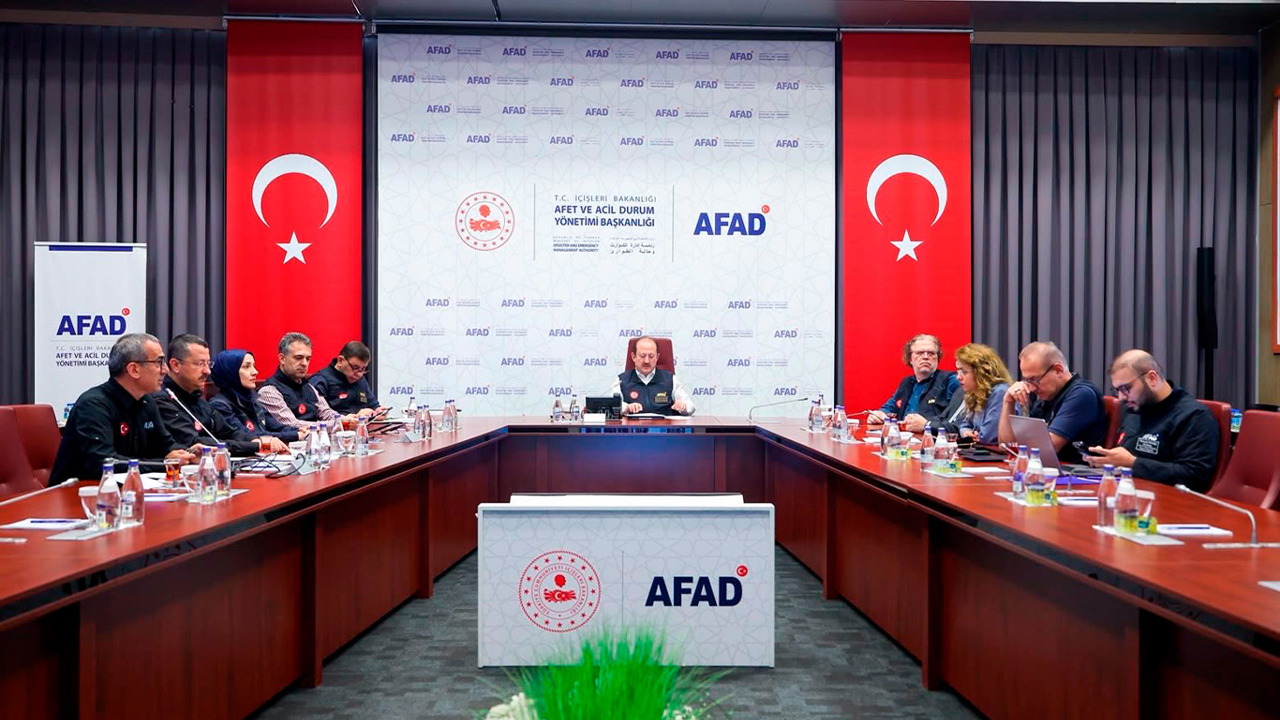 AFAD'dan orman yangınlarıyla mücadele değerlendirme toplantısı