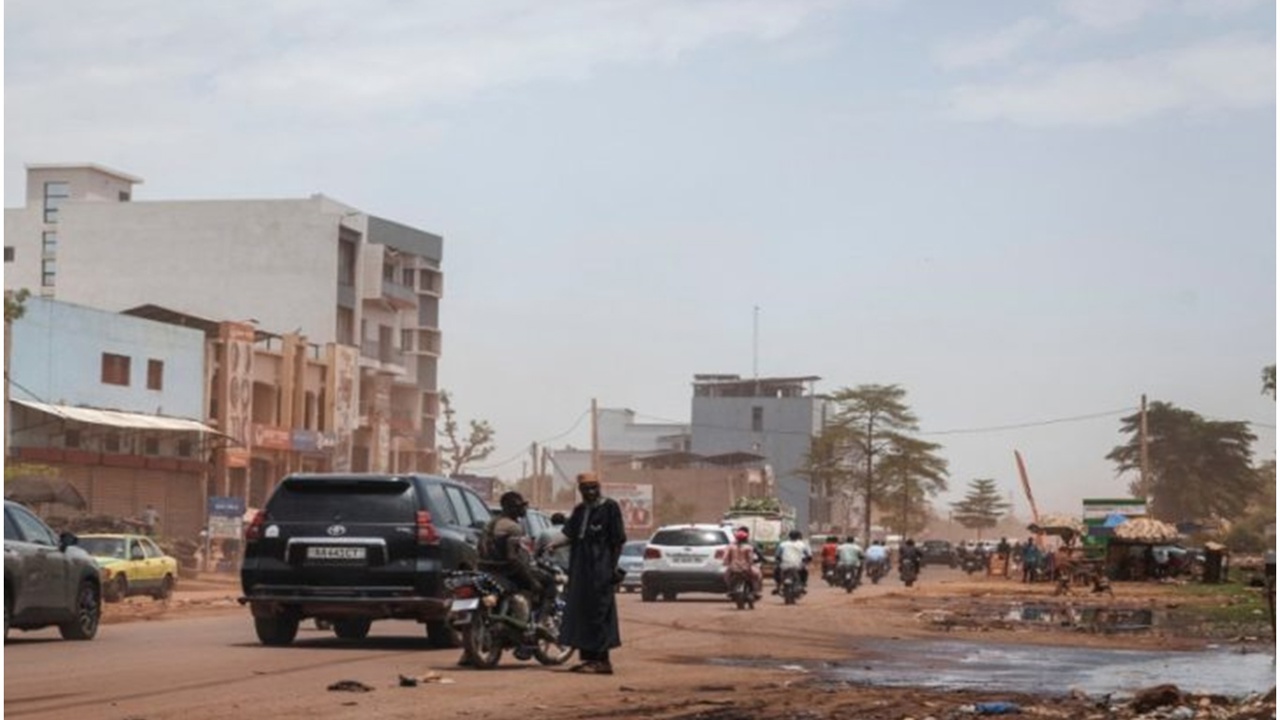 Mali’de askeri konvoya saldırı: En 50 ölü