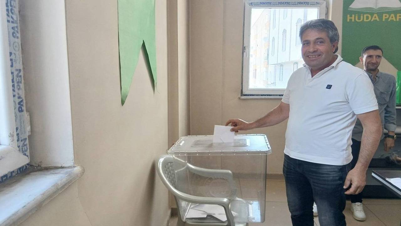 HÜDA PAR Eleşkirt ilçe kongresi gerçekleştirildi