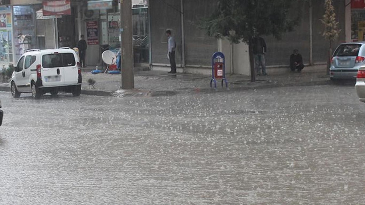 Doğu Karadeniz ve Doğu Anadolu'da sağanak bekleniyor