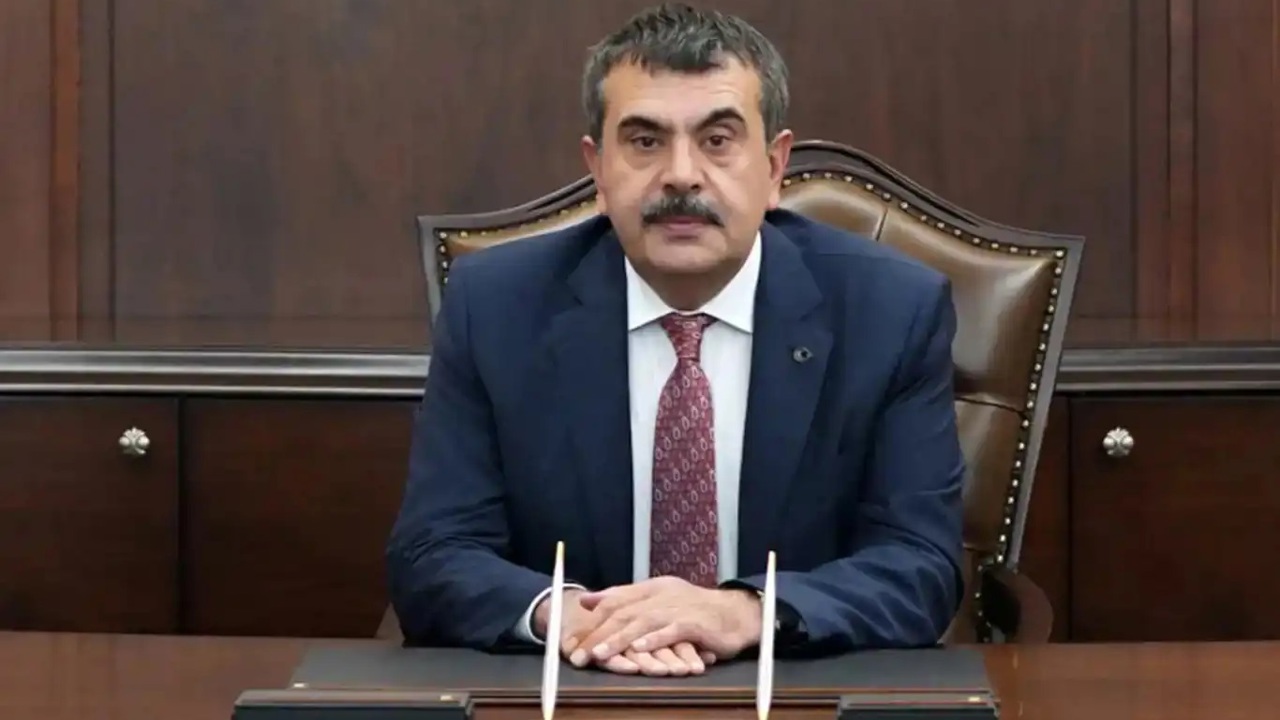 Bakan Tekin: Rabbim evlatlarımızın emeklerini zayi etmesin