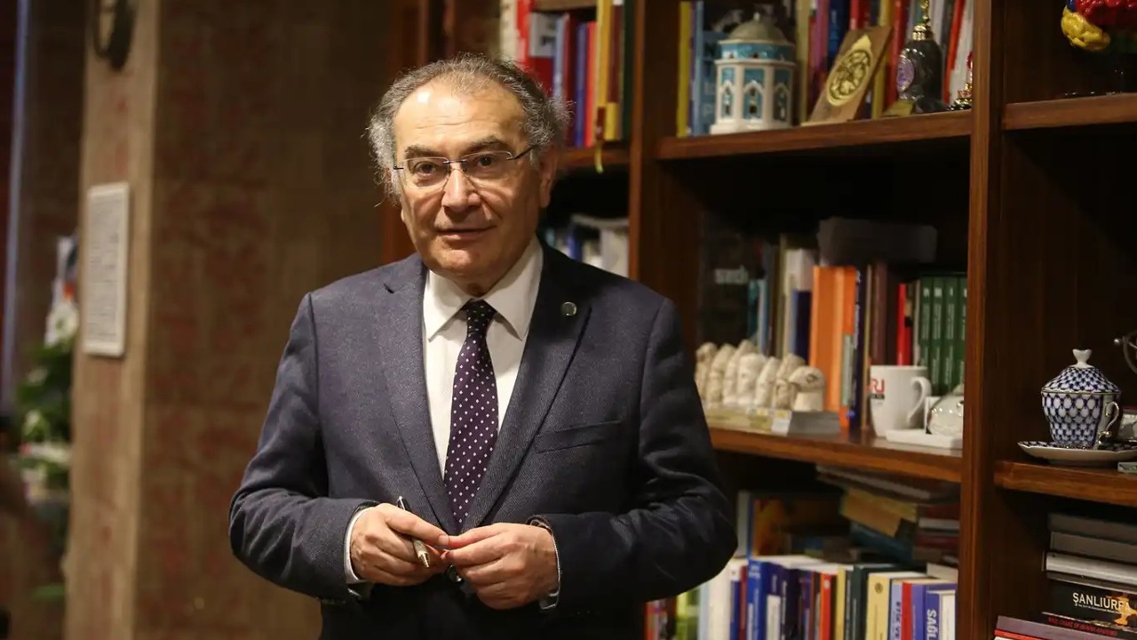 Psikiyatrist Prof. Dr. Tarhan: Çocukları dijital zararlardan korumanın en etkili yolu birlikte zaman geçirmek!