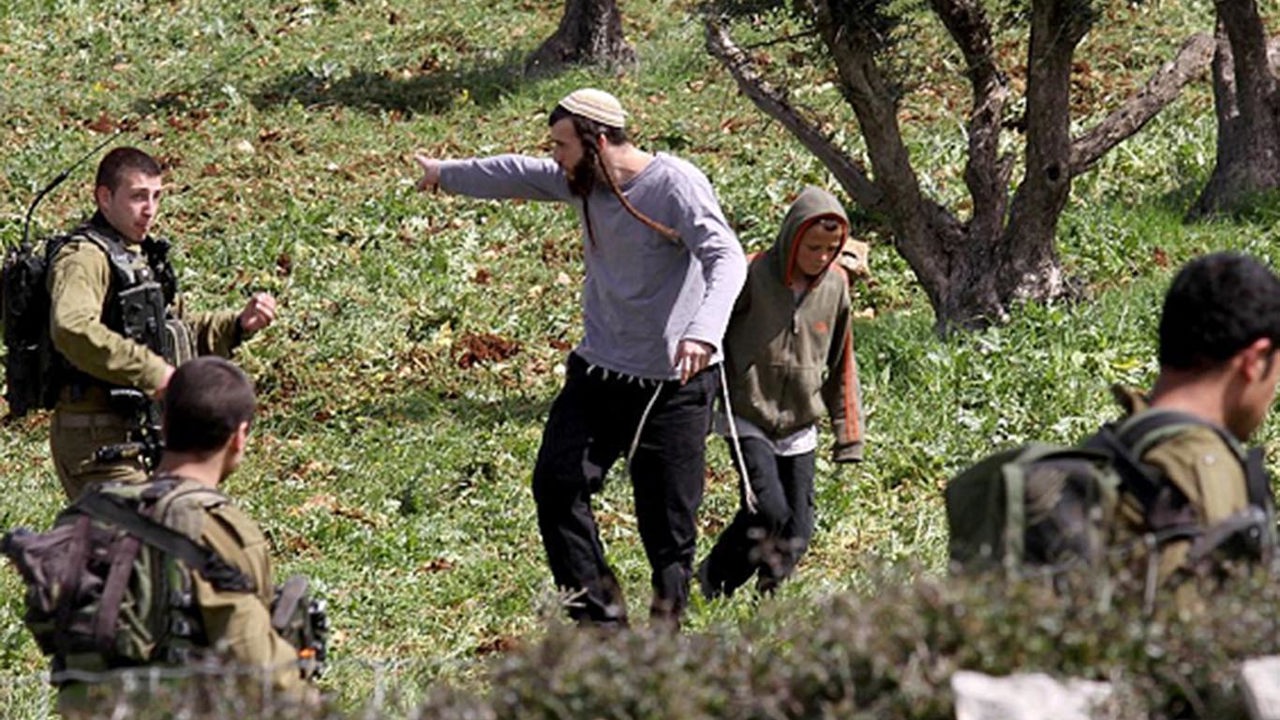 Yahudi çeteler Batı Şeria'da 24 saatte 15'ten fazla noktaya saldırdı