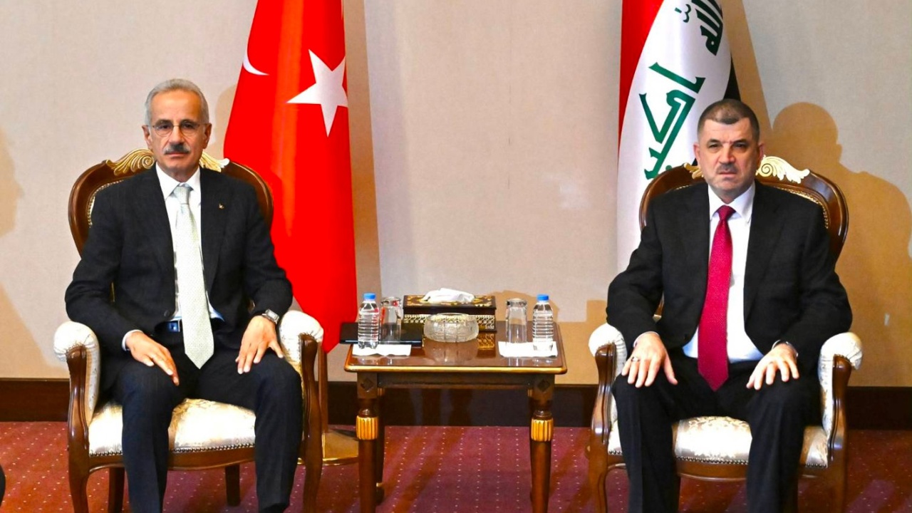Bakan Uraloğlu, Iraklı mevkidaşı el-Haseni ile görüştü