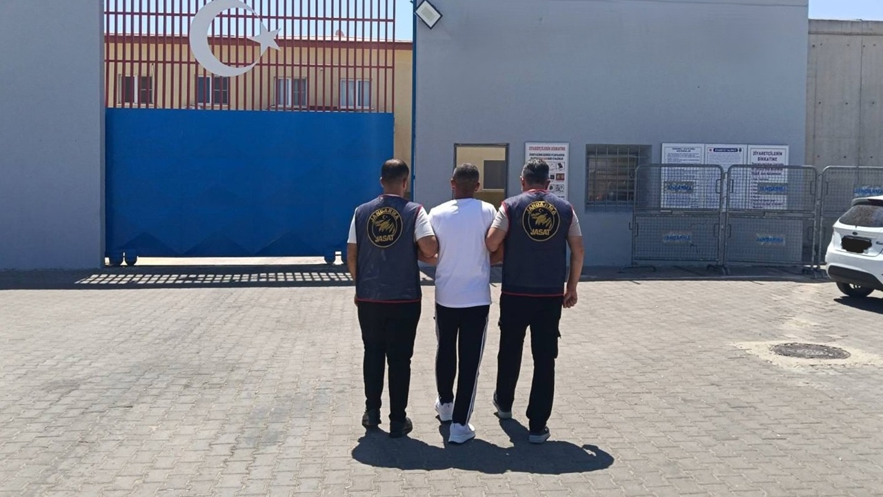 Gaziantep'te aranan 2 hükümlü yakalandı