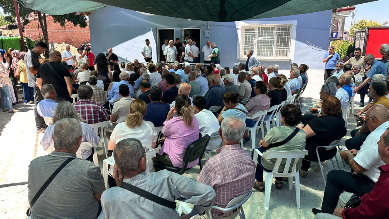 Malatya’da CHP teşkilatında toplu istifa kararı alındı. Barış Yıldız, il yönetim