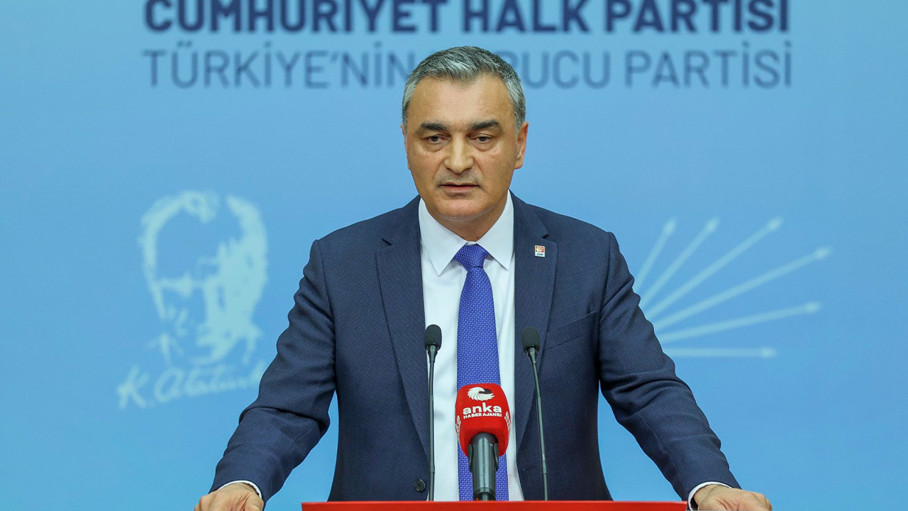 CHP'de 4 il başkanı görevden alındı