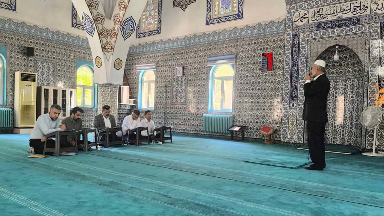 Batman'da ezan ve hutbe yarışmalarının il birincileri belli oldu