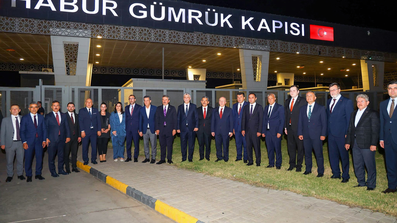 Ticaret Bakanı Bolat, Habur Sınır Kapısı'nda incelemelerde bulundu