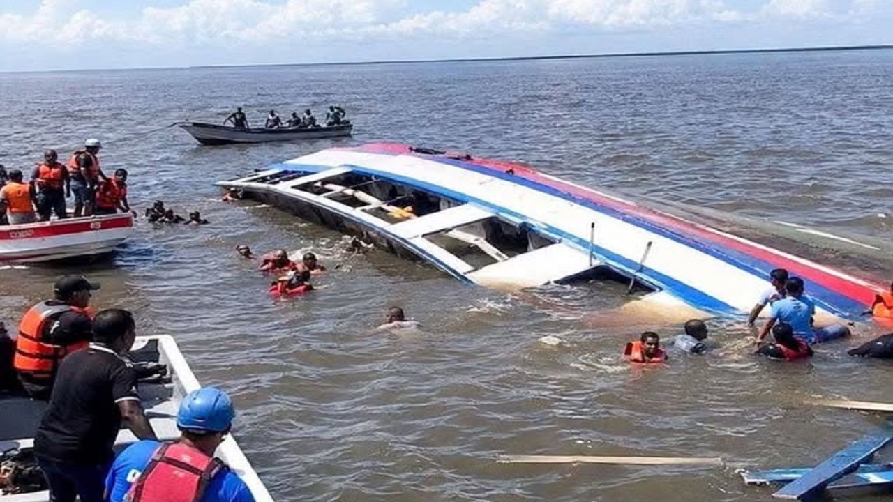 Guyana feribot faciasında can kaybı 72'ye yükseldi