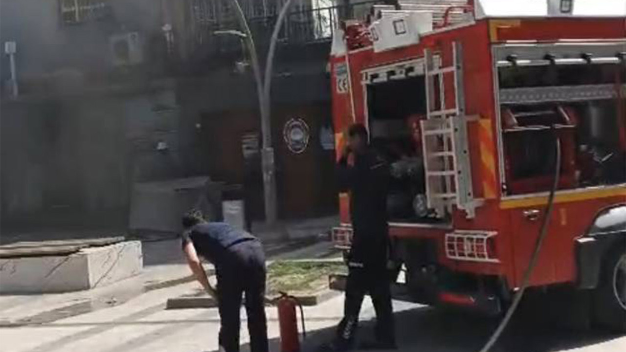 Batman'da çarşı merkezinde trafo patladı: Esnaf kalıcı çözüm bekliyor