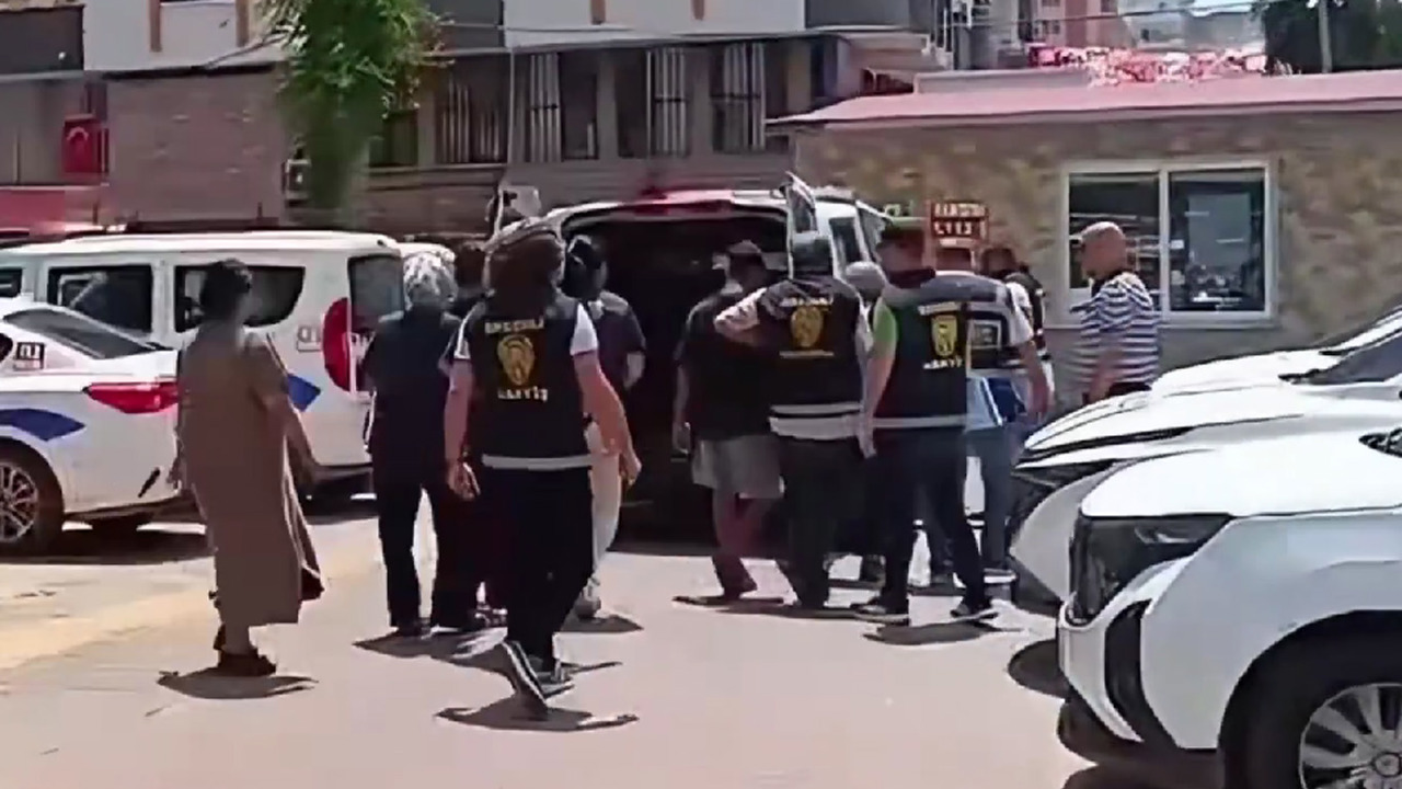 Mersin'deki Kızkalesi'ndeki hırsızlık operasyonlarında 12 şüpheli yakalandı