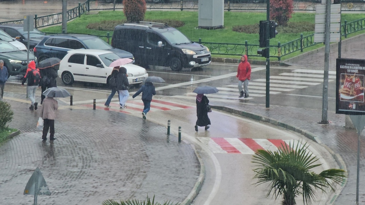 Bursa için kuvvetli sağanak uyarısı