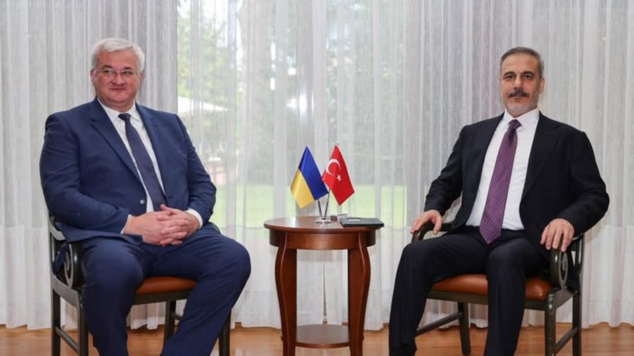 Dışişleri Bakanı Fidan Ukraynalı mevkidaşı Sibiha ile görüştü