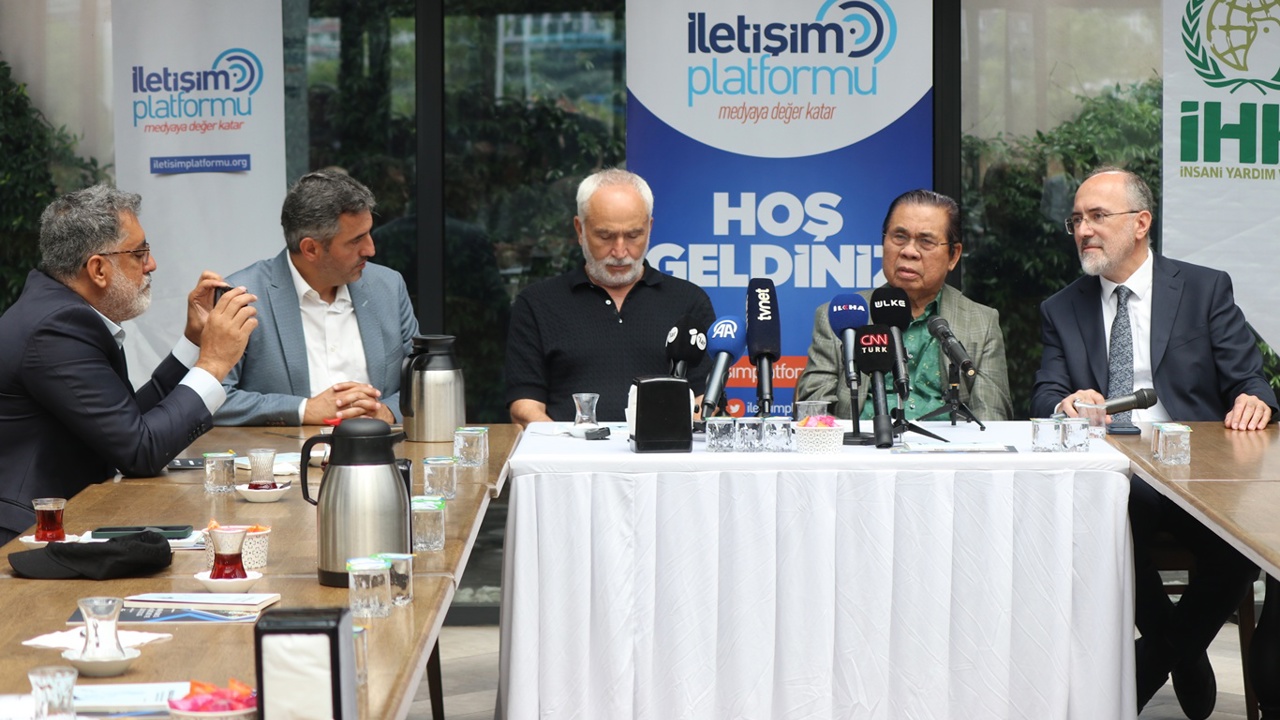 Bangsamoro Lideri Hacı Murad İbrahim İstanbul'da gazetecilerle buluştu