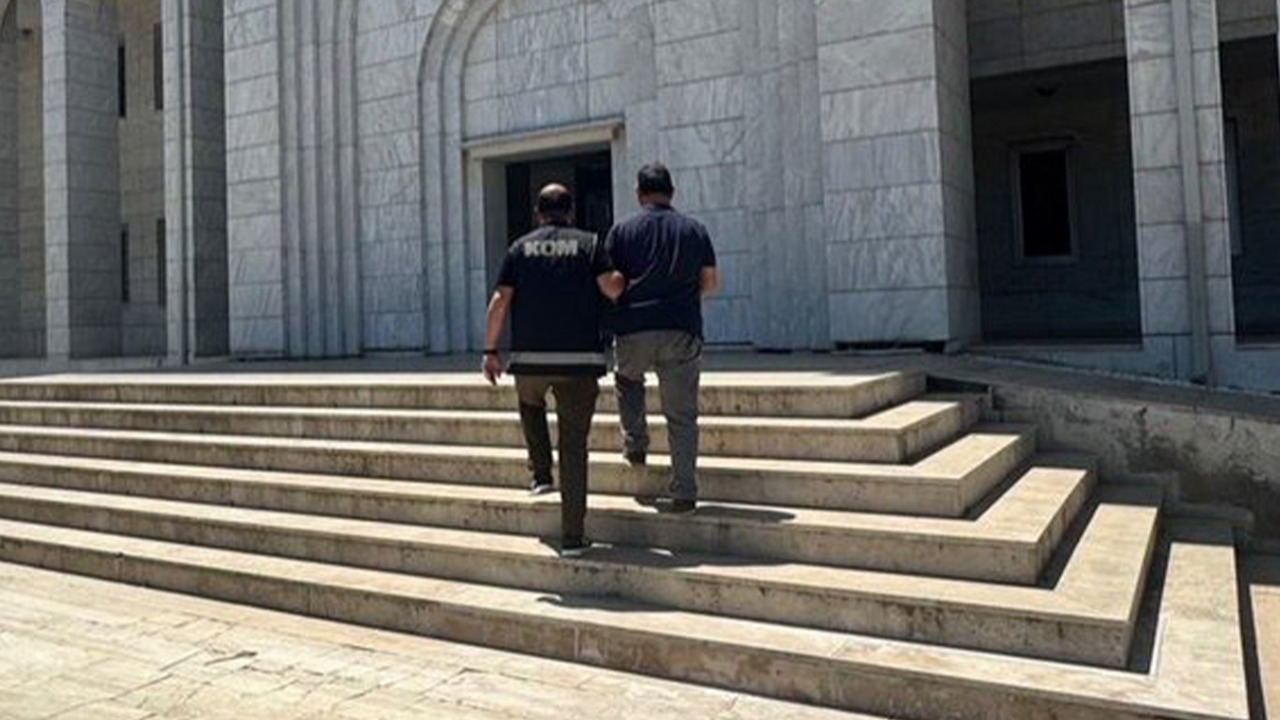 Muğla'da 6 yıl 3 ay hapis cezasıyla aranan FETÖ firarisi yakalandı