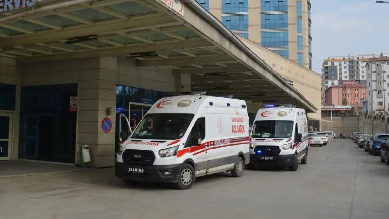Siirt'te kaya parçasının altında kalan 4 çocuk babası hayatını kaybetti