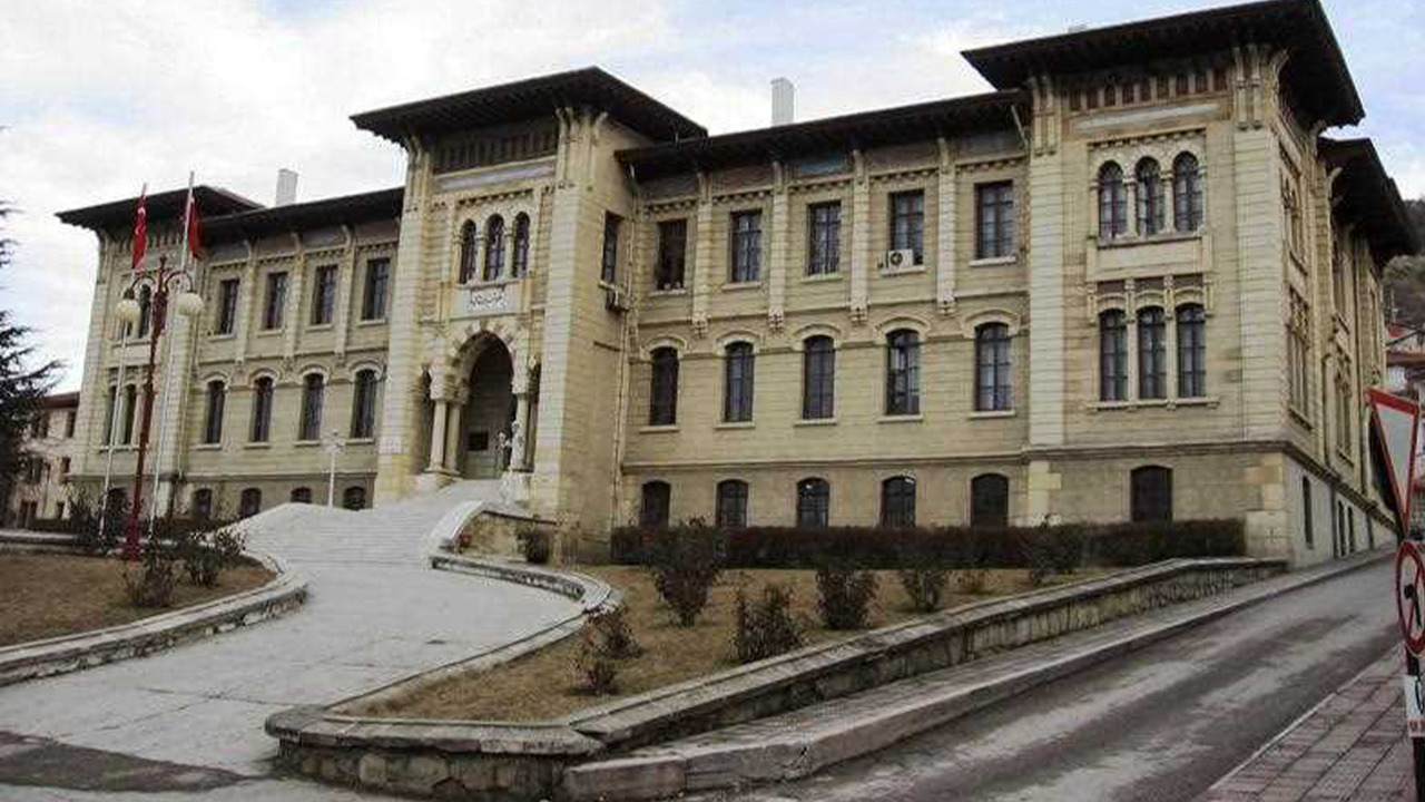 Kastamonu'da selin ardından yaralar sarılıyor: 838 personel sahada