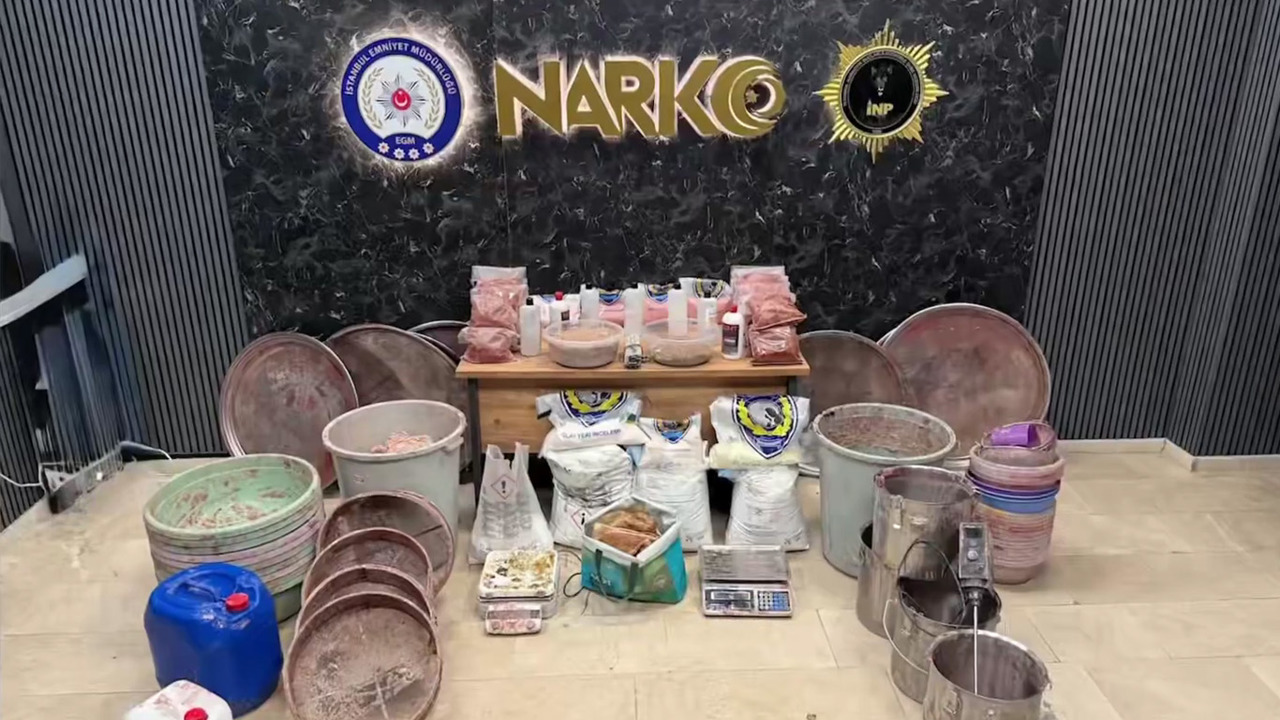 İstanbul'da uyuşturucu operasyonu: 11,5 tonluk ham madde ele geçirildi