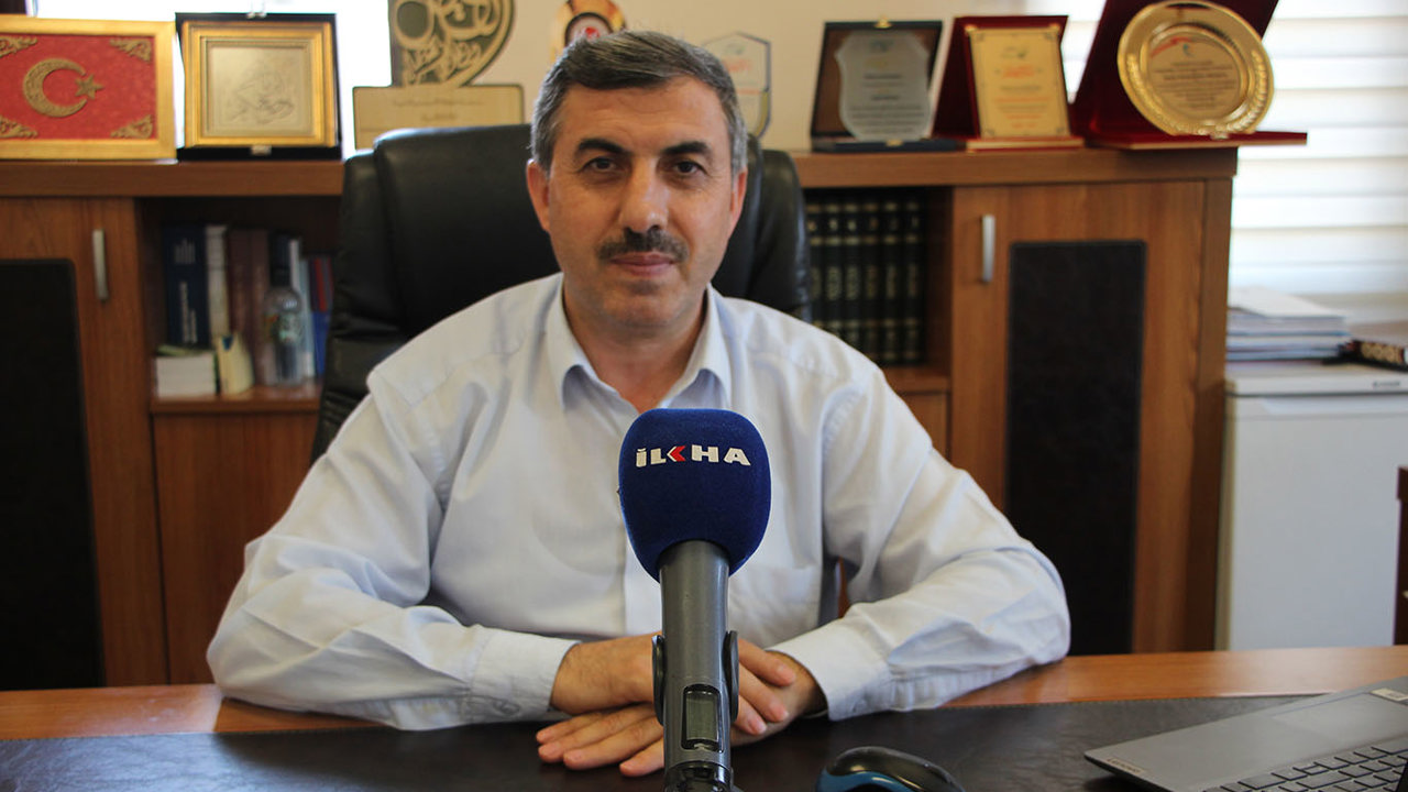 Müftü yardımcısı Aktan: Hiçbir dijital bilgi, kitabın kazandırdığı derinliği veremez