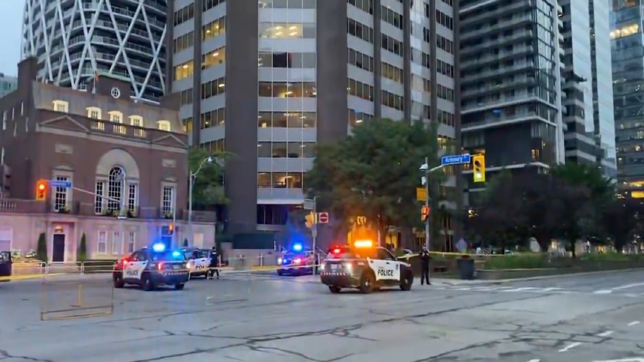 ABD’nin Toronto’daki diplomatik kalesi yine kurşunların hedefinde