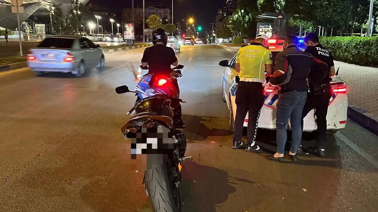 Gaziantep'te motosiklet denetimi: 665 sürücüye ceza
