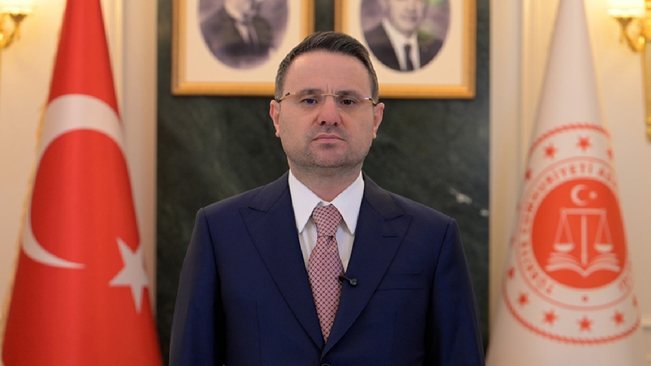 Bakan Gürlek: Faili meçhul iki cinayet aydınlatıldı