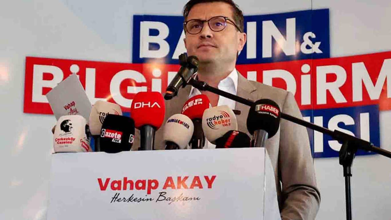 Çerkezköy Belediye Başkanı Vahap Akay CHP'den istifa etti
