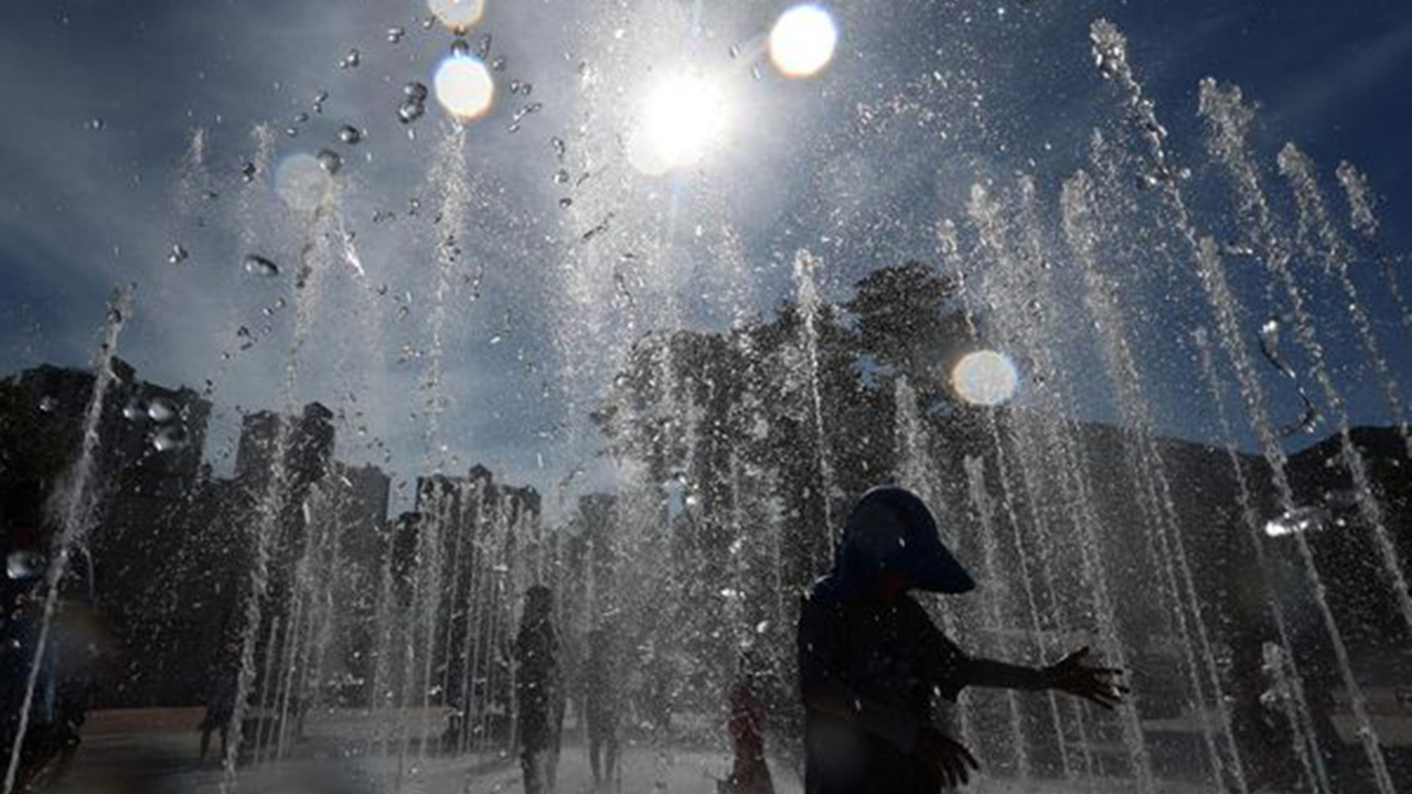 Güney Kore'de sıcaklık 42 dereceye ulaşarak ülkede rekor kırdı