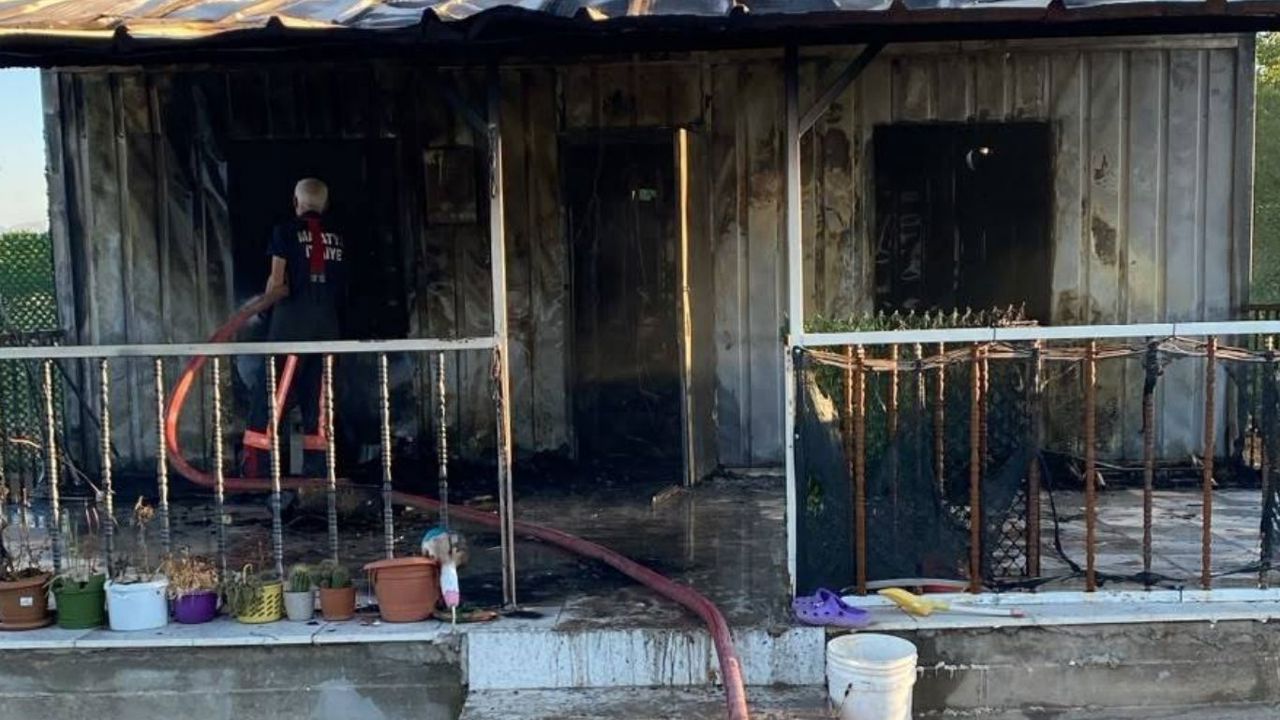 Malatya'da konteyner yangını paniğe neden oldu