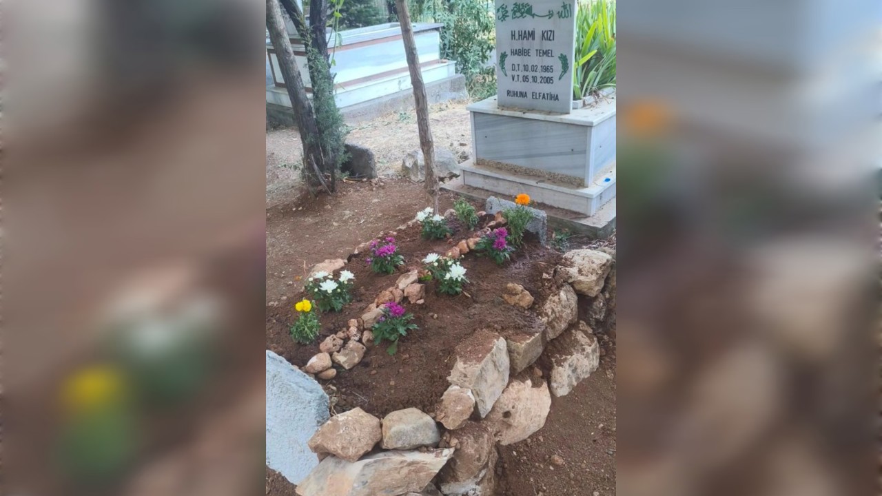 Araçta fenalaşıp hayatını kaybeden çocuk defnedildi
