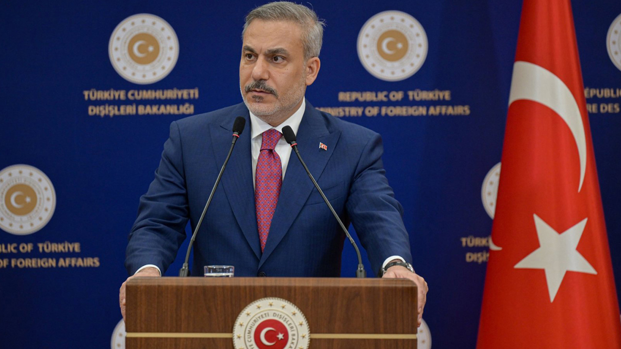 Dışişleri Bakanı Fidan, İngiliz mevkidaşı Miliband ile görüştü