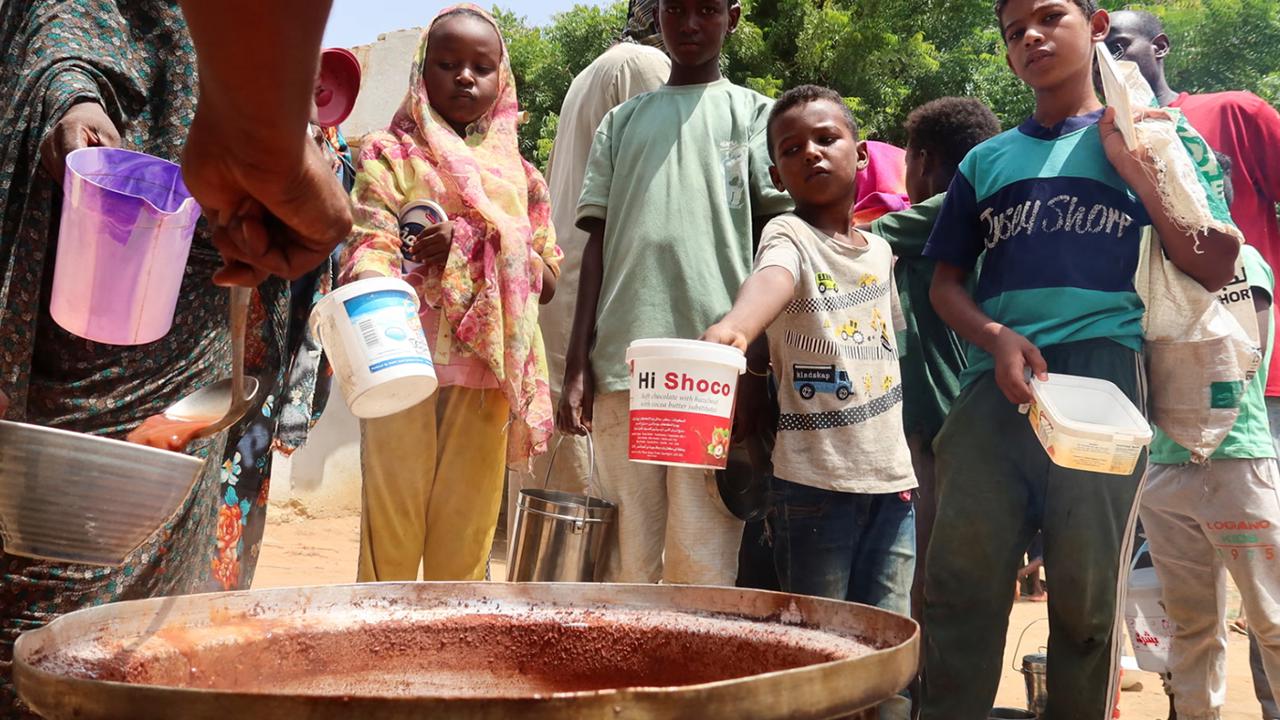 Sudan'da yüz binlerce kişi "felaket düzeyinde açlık", milyonlarca kişi kıtlık riski altında