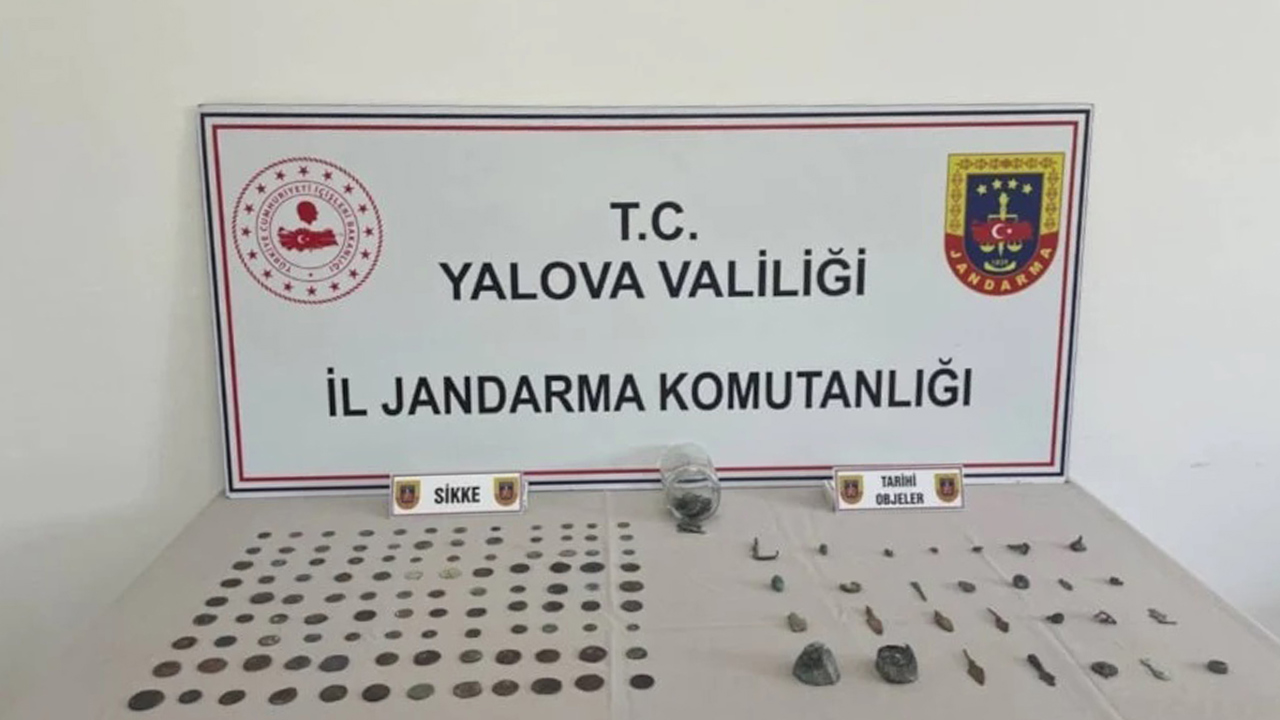 Yalova'da tarihi eser operasyonu: 228 sikke ve 28 obje ele geçirildi