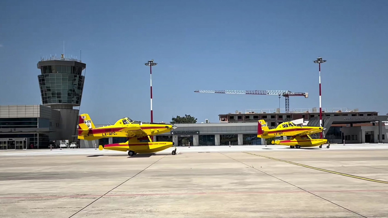 Fransa'daki yangın görevini tamamlayan Türkiye uçakları yurda döndü