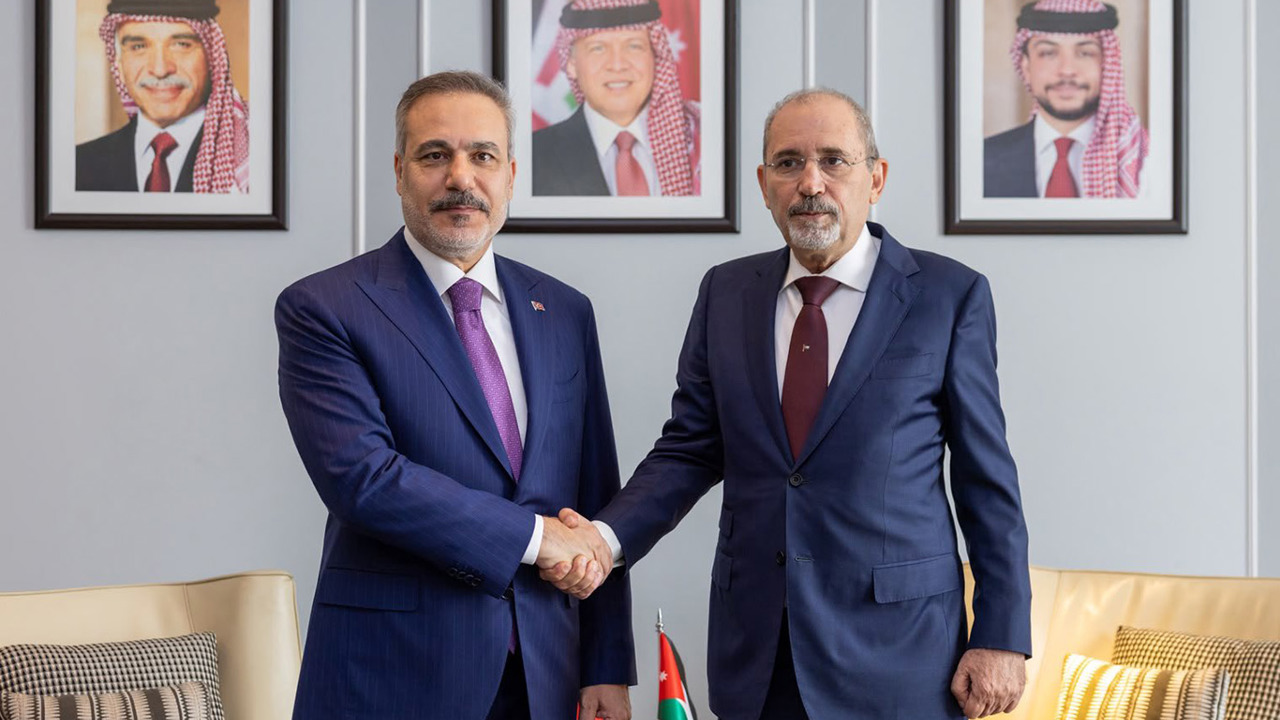 Bakan Fidan Ürdün Dışişleri Bakanı Safadi ile görüştü