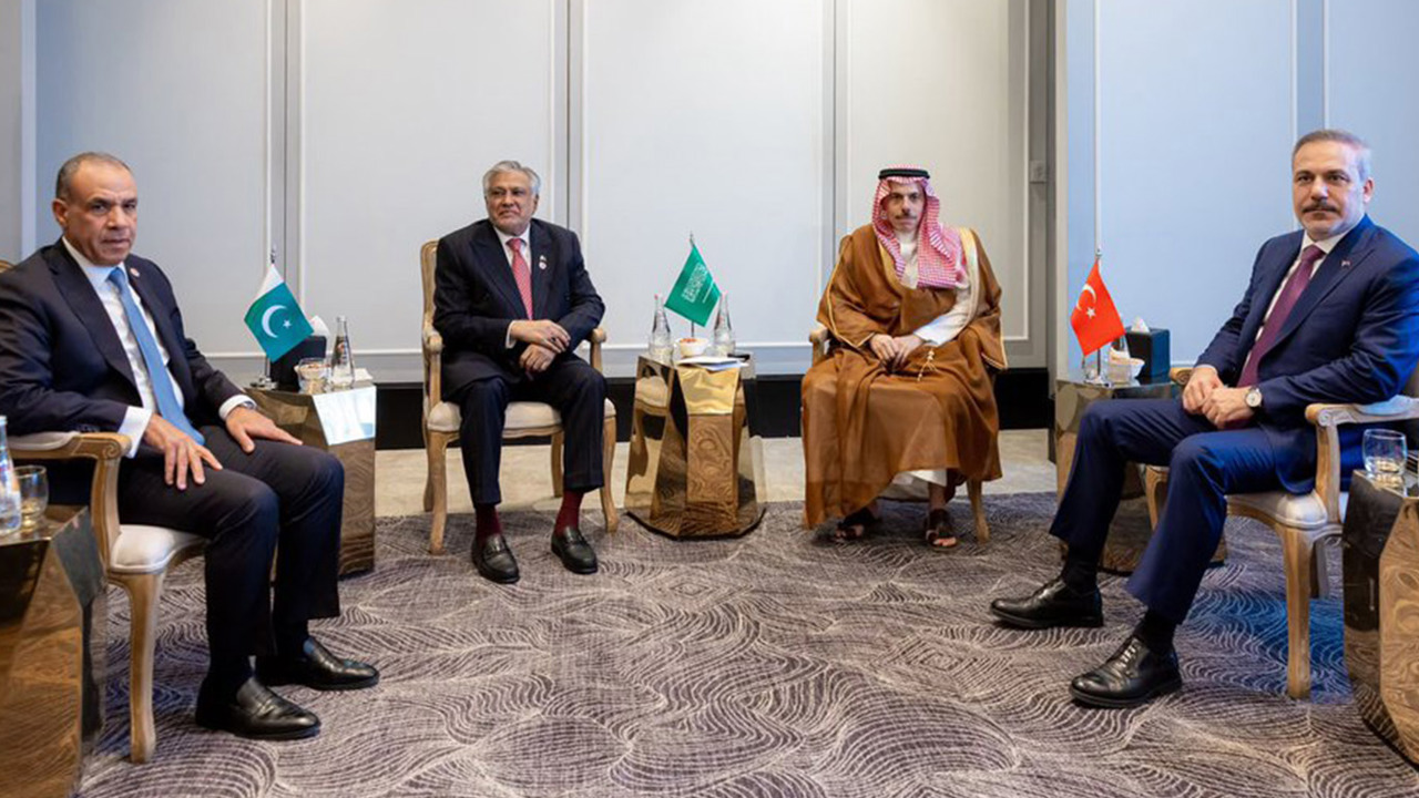 Bakan Fidan Mısır, Pakistan, Suudi Arabistan Dışişleri Bakanları ile görüştü